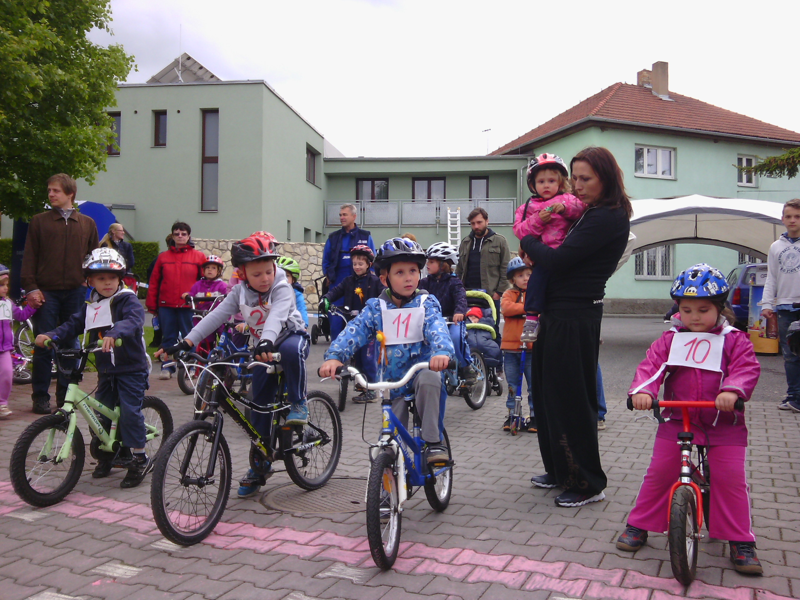 závody na kolech 5.ročník-5